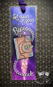 A good BooOooook Bookmark