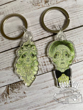 Load image into Gallery viewer, Keychain Set: Ghost couple